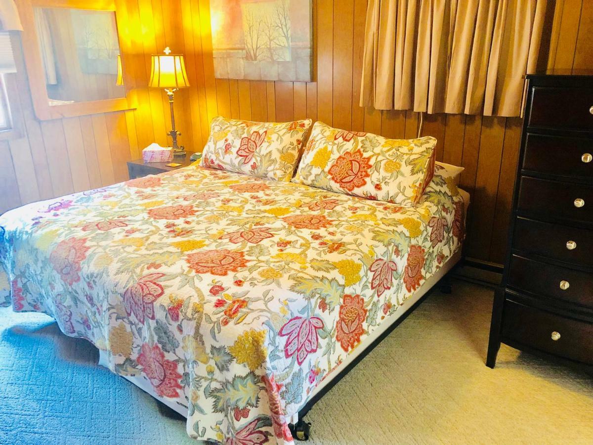 Galena Penthouse Overlooking Main Street With Free Off Street Parking Exterior photo